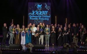 Finałowy koncert na zakończenie Festiwalu Piosenki Poetyckiej Kwiaty na kamieniach (14)