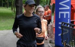 Biegali 12 godzin dla bytomskiego schroniska (10)