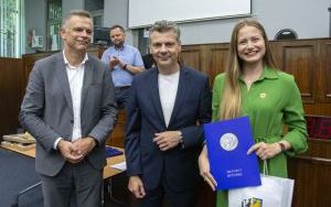 Prezydent pogratulował mażoretkom (15)
