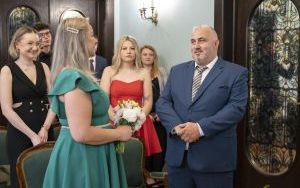 Wyjątkowy dzień Doroty i Michała. Ślubu udzielił im prezydent Bytomia (2)