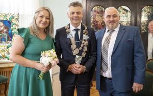 Wyjątkowy dzień Doroty i Michała. Ślubu udzielił im prezydent Bytomia (5)