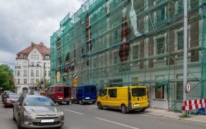 Budynki przy ul. Musialika 1-3 przechodzą gruntowny remont (1)