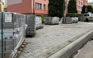 Trwa przebudowa ul. Tysiąclecia w Stroszku (10)