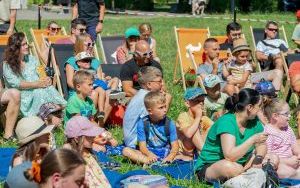 Ekologiczna edukacja w bajkowej oprawie: Przedstawienie 
