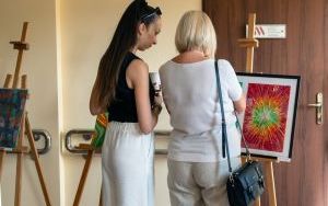 Kolorowy świat moich marzeń. Wystawa Ewy Berezowskiej-Breguły (6)