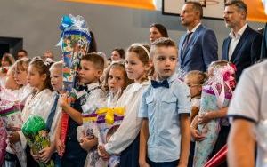 Rozpoczęcie roku szkolnego w Szkole Podstawowej nr 36 (2)
