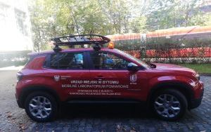 Auto z mobilnym laboratorium pomiarowym (5)