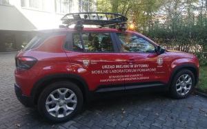 Auto z mobilnym laboratorium pomiarowym (4)