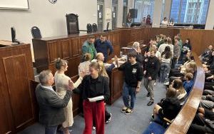 Organizatorzy podziękowali wolontariuszom i wszystkim zaangażowanym w 15 PKO Bytomski Półmaraton (14)