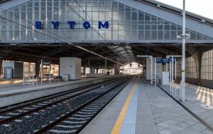 Remontowana hala peronowa w Bytomiu już działa – od dziś korzystają z niej pasażerowie Kolei Śląskich (3)