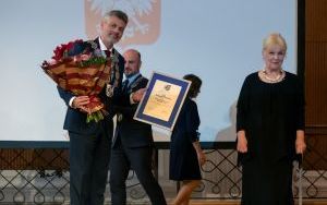 Podczas uroczystej sesji Rady Miejskiej w Operze Śląskiej, Danuta Skalska otrzymała tytuł Honorowej Obywatelki Miasta Bytomia (8)