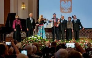 Podczas uroczystej sesji Rady Miejskiej w Operze Śląskiej, Danuta Skalska otrzymała tytuł Honorowej Obywatelki Miasta Bytomia (19)