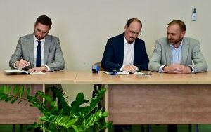 Podpisanie umów na realizację trzech inwestycji drogowych (3)