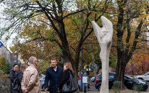 Rzeźby plenerowe po remoncie  (2)