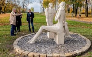 Rzeźby plenerowe po remoncie  (6)