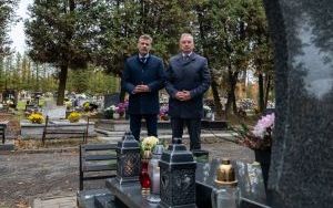 Pamięci tych, którzy odeszli (8)