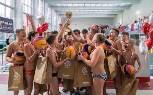Jubileuszowy turniej waterpolistów - ceremonia medalowa (10)