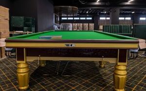 W budynku dawnego Supersamu powstaje największy klub bilardowy na Śląsku (3)