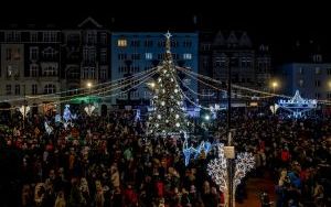 Rynek wypełniły kolorowe iluminacje (3)
