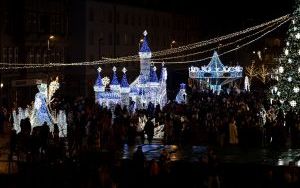 Rynek wypełniły kolorowe iluminacje (6)