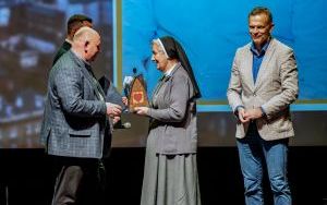W Bytomskim Centrum Kultury jak co roku odbyła się uroczysta gala wręczenia statuetki Anioła Wolontariatu (5)
