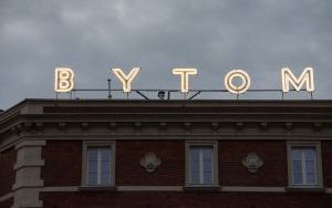 Historyczny neon znowu świeci (2)
