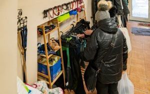 Charity shop Fundacji Dom Psiego Seniora La Luna  (9)