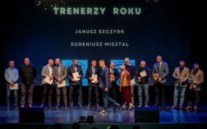 V Liceum Ogólnokształcące Mistrzostwa Sportowego podsumowało imponujący sezon sportowy  (15)