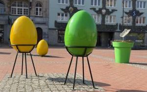Świąteczne ozdoby oraz meble miejskie na Rynku  (6)