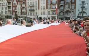  Biało-czerwony Rynek. Bytomianie świętowali Dzień Flagi RP (1)