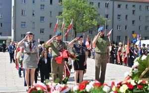 Święto Konstytucji 3 Maja - uroczystości pod Pomnikiem Wolności (1)