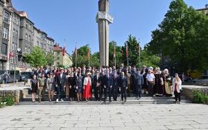 Święto Konstytucji 3 Maja - uroczystości pod Pomnikiem Wolności (13)