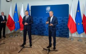 Spotkanie prezydenta Bytomia Mariusza Wołosza z premierem Donaldem Tuskiem (4)
