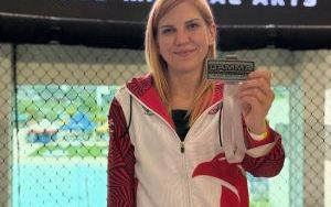 Bytomianka ze srebrnym medalem Mistrzostw Świata MMA  (3)