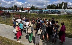 Poznali zabytki Rozbarku. Wśród nich zabytkowe kamienice i postindustrialne obiekty (8)