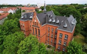 Podczas kolejnego spaceru turyści poznają historię bytomskich szkół (4)