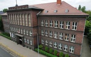 Podczas kolejnego spaceru turyści poznają historię bytomskich szkół (7)