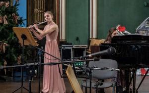Wyjątkowy koncert dla seniorów w Szkole Muzycznej (10)