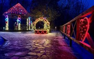 Walentynkowe iluminacje na Górze Miłości (5)