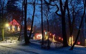 Walentynkowe iluminacje na Górze Miłości (8)