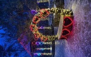 Walentynkowe iluminacje na Górze Miłości (9)