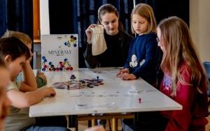 Ferie w mieście - turniej gry w minerały (4)