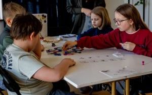 Ferie w mieście - turniej gry w minerały (10)