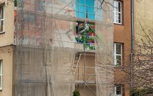 Murale o tematyce ekologicznej ozdobią bytomskie szkoły (3)