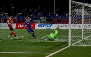 Remis Polonii w meczu z GKS Tychy (6)