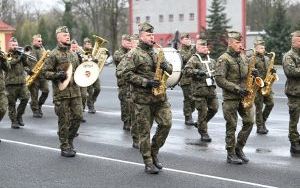 Nowi żołnierze DZSW złożyli dziś przysięgę (10)