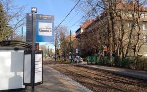 Rozpoczęła się zmiana nazw ponad 20 przystanków autobusowych i tramwajowych w Bytomiu (1)
