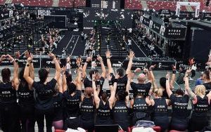 Udany debiut bytomsko-radzionkowskiej drużyny w zawodach Hyrox na Stadionie Narodowym  (2)