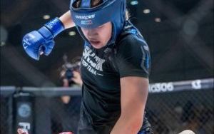 Ojciec trenował z nią od dziecka. Ma zaledwie 15 lat, a już jest mistrzynią Polski MMA seniorek. Jej rozwój wspiera Fundacja Petralana (1)