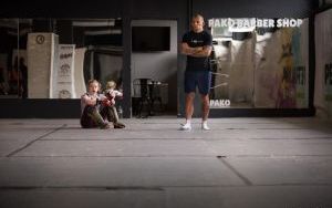 Ojciec trenował z nią od dziecka. Ma zaledwie 15 lat, a już jest mistrzynią Polski MMA seniorek. Jej rozwój wspiera Fundacja Petralana (5)